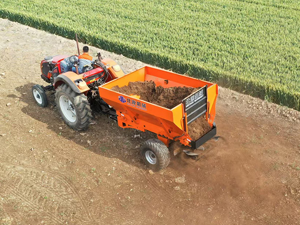 固态撒粪车 固态撒粪车